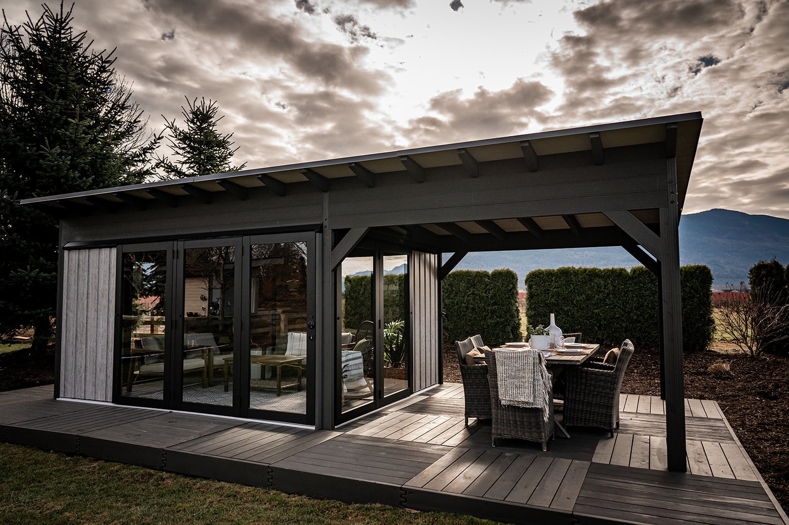 Duke_Veranda_5